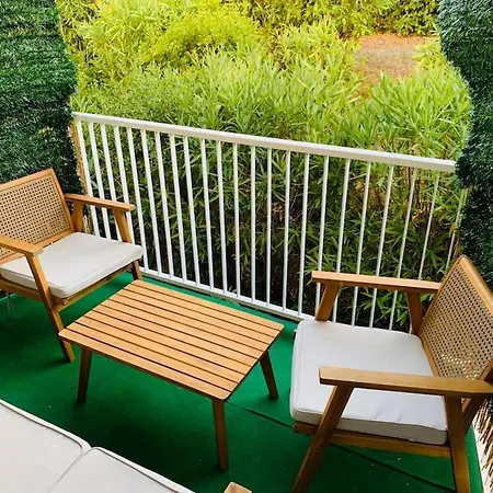 Entier Vue Dégagée Avec Parking Appartamento *